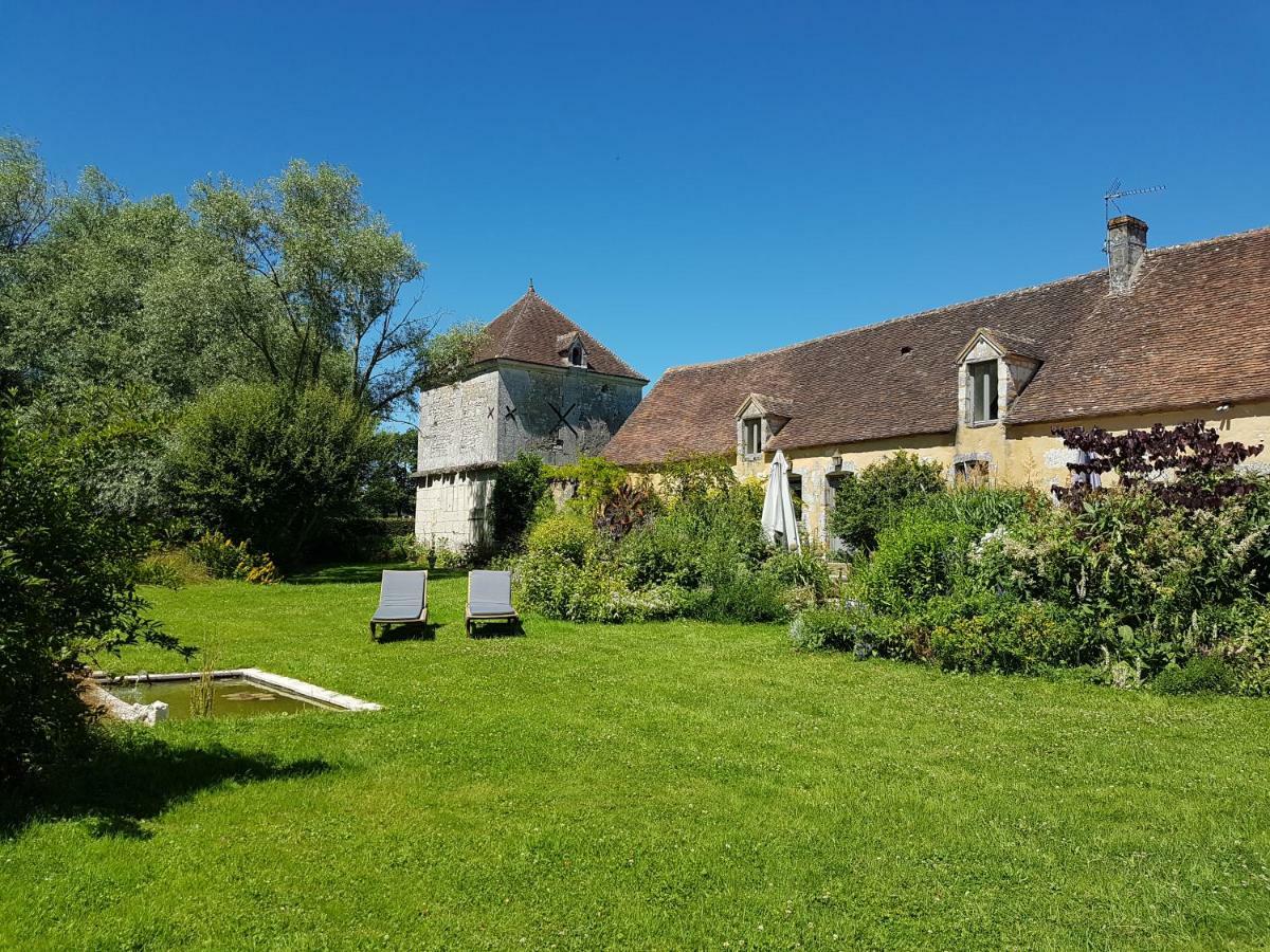Le Bourgis Bed and Breakfast La Chapelle-Montligeon Εξωτερικό φωτογραφία