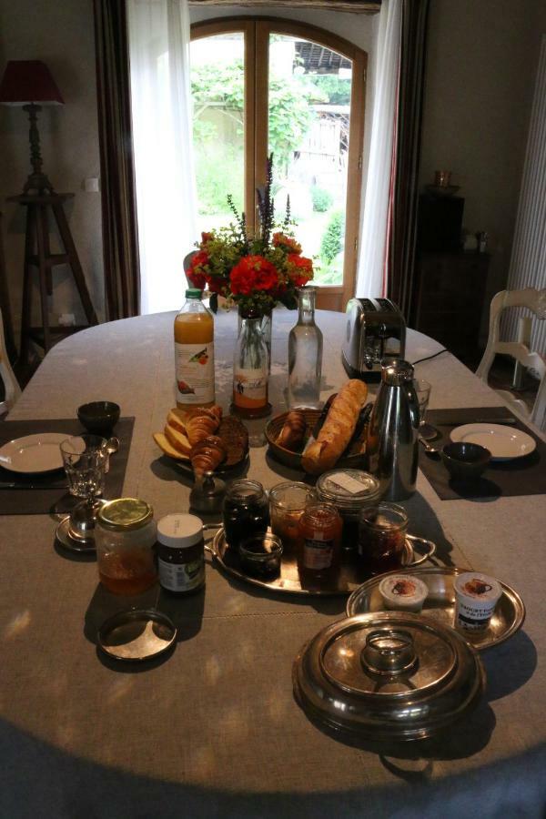 Le Bourgis Bed and Breakfast La Chapelle-Montligeon Εξωτερικό φωτογραφία