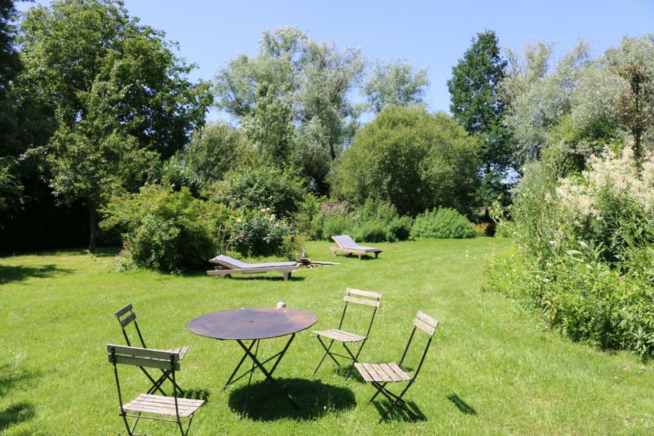 Le Bourgis Bed and Breakfast La Chapelle-Montligeon Εξωτερικό φωτογραφία